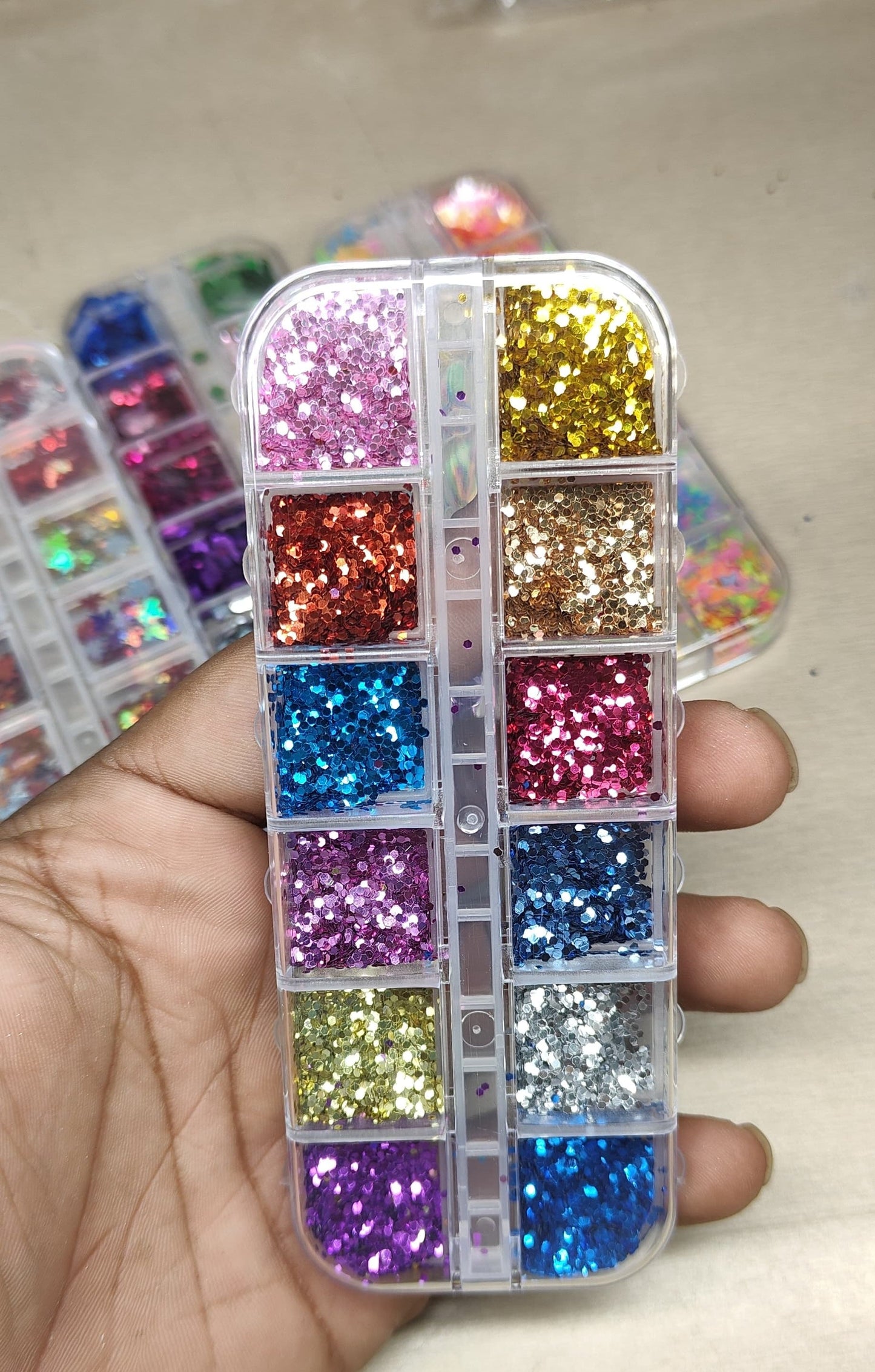 GV796 12 Colors Ultra-Shine Hexagon Nail Art Glitter Set – Holographic Chunky Sparkle Dust for Nail Extensions & DIY Manicures