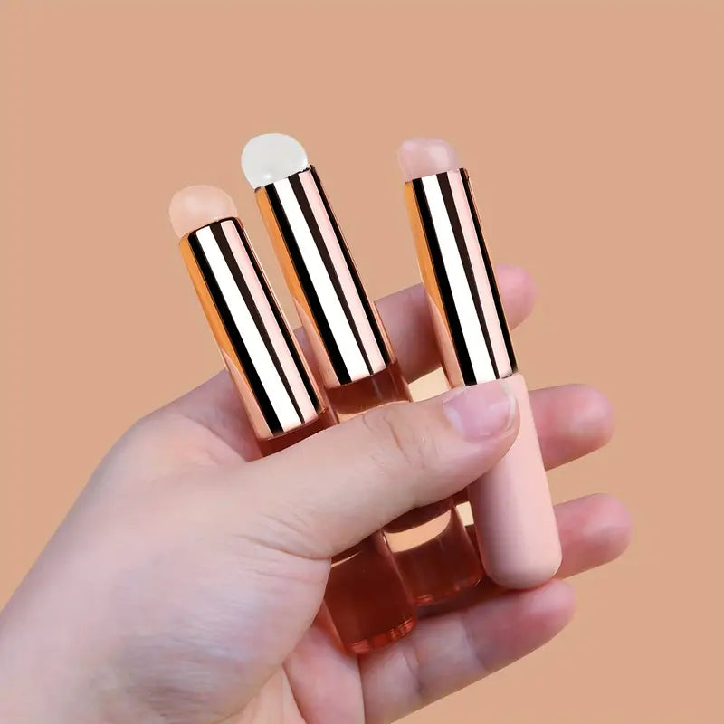 GV736 Silicone Nail Art Brush 2 Pcs – Gradient & Smudge Tool with Protective Covers, Portable Manicure Accessory for Hands, Feet & Nails