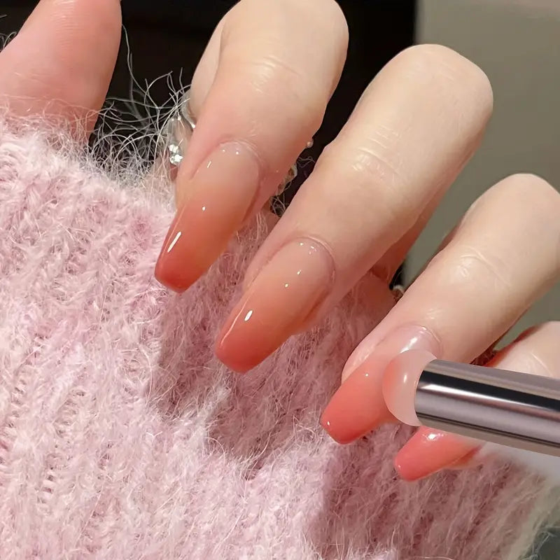 GV736 Silicone Nail Art Brush – Gradient & Smudge Tool with Protective Cover, Portable Manicure Accessory for Hands, Feet & Nails